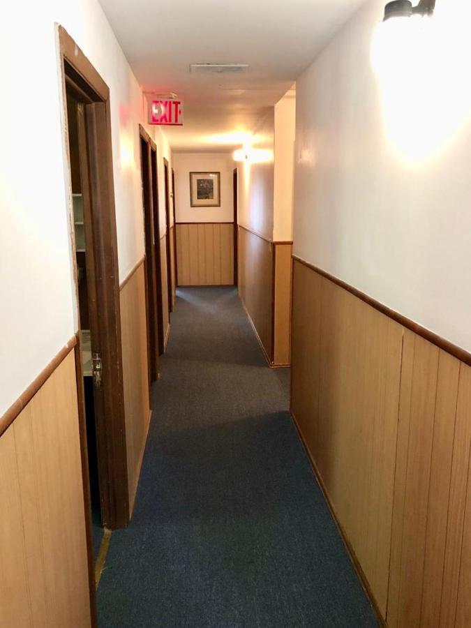 Rota Lodge Aka Latvian American Disable Veterans Center Rota Elka Park Bagian luar foto
